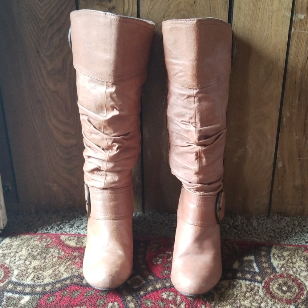 Brown boots